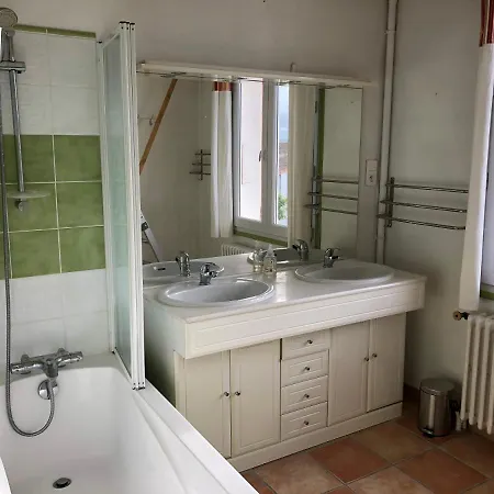 Vendégház La Libellule 5 2 Sdb 2 Wc Grand Jardin Et Parking Prive Toulouse