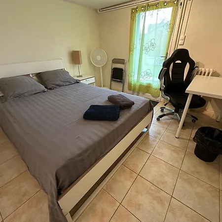 La Libellule 5 2 Sdb 2 Wc Grand Jardin Et Parking Prive Vendégház Toulouse
